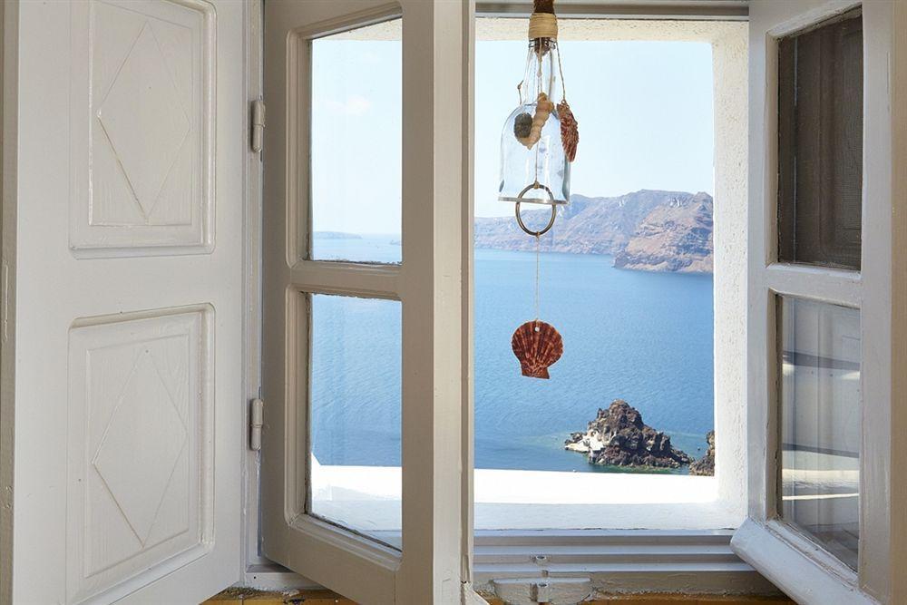 Liakada Oia Suites Exterior photo